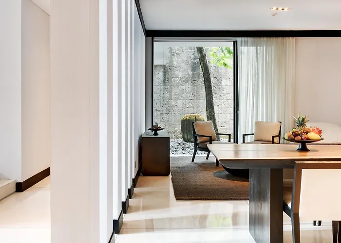 Soori Bali Villa *